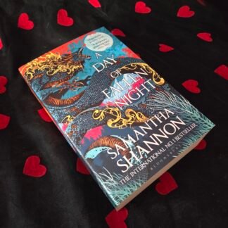 A Day Of Fallen Night - Samantha Shannon