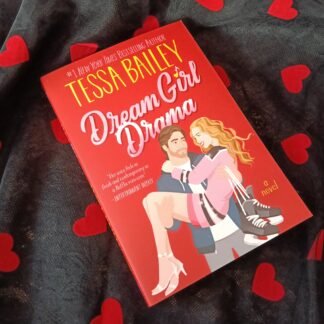 Dream Girl Drama - Tessa Bailey