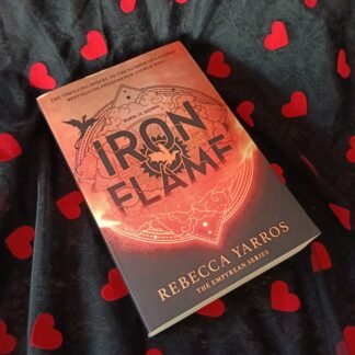 Iron Flame - Rebecca Yarros