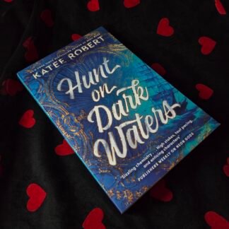 Hunt On Dark Waters - Katee Robert