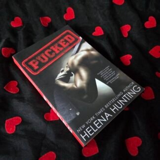 Pucked - Helena Hunting