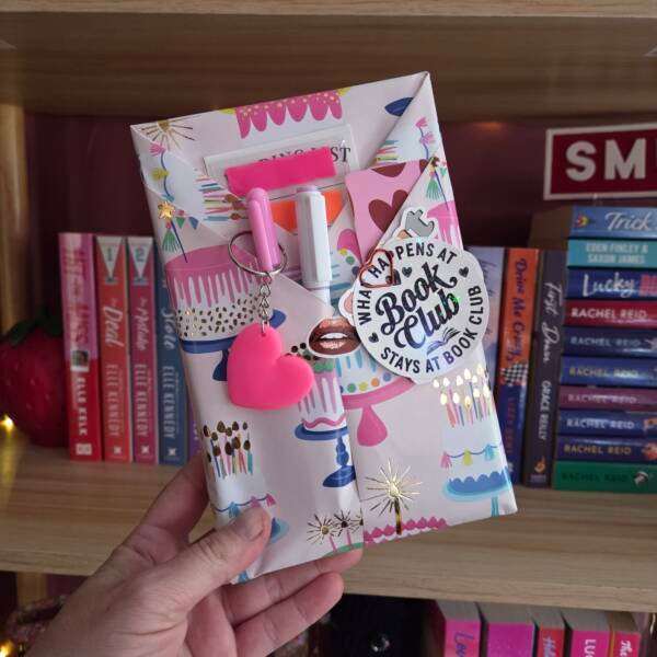 BIRTHDAY Blind Date Book Wrapping - Image 2