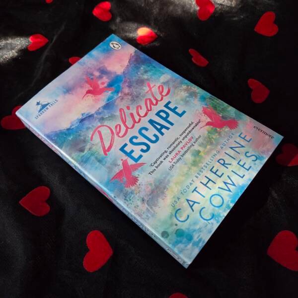 Delicate Escape - Catherine Cowles